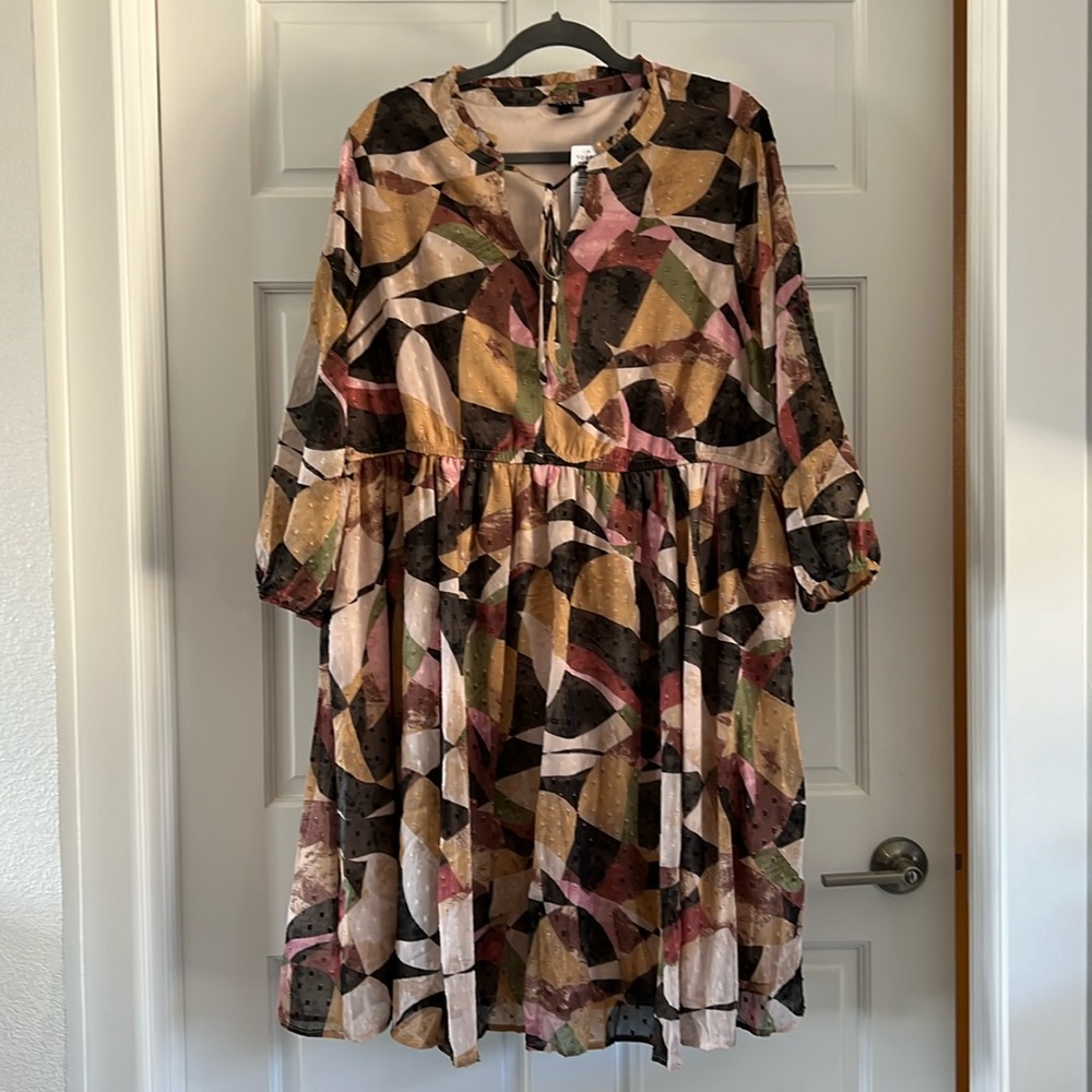 Torrid Mini ClipDot Front Keyhole Dress